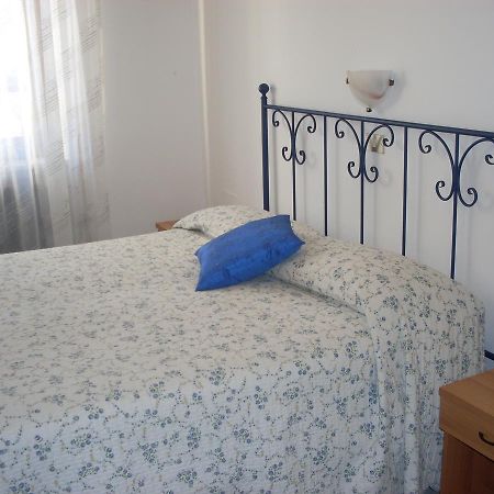 L'Ostu Del Povr-Om Hotel Pinasca Buitenkant foto